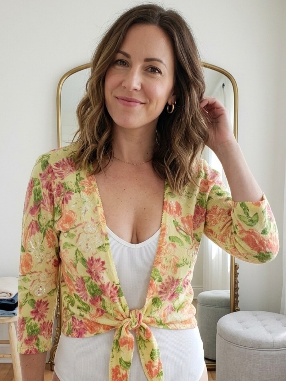 NWT Pretty💛Christopher & Banks Yellow Floral Tie-Front Shrug with Sequins Sz M